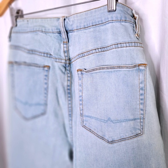 ASOSJeans Womens 33 Light Wash High‎ Waisted Straight Leg Jeans Denim Casual - Picture 3 of 9